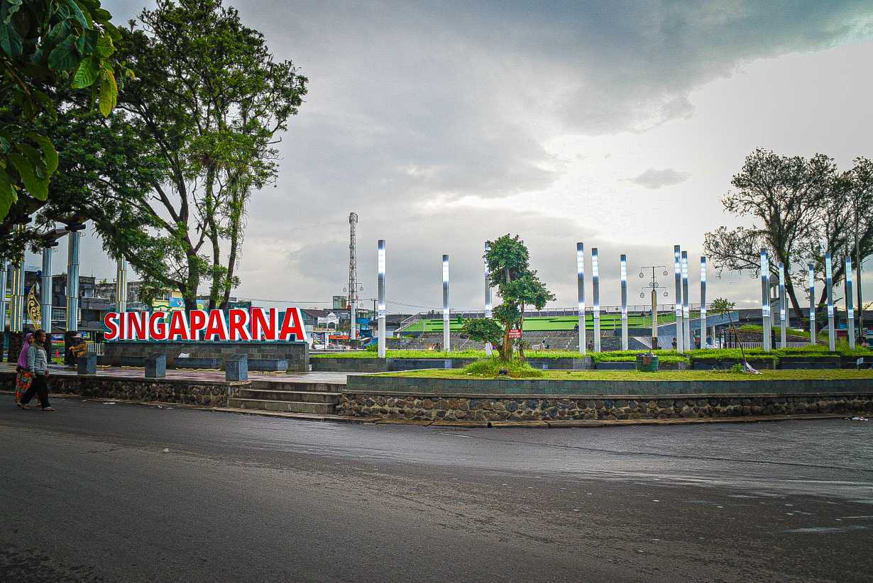 Toko Bunga Singaparna – Karangan Bunga Wedding Cantik & Kirim Cepat